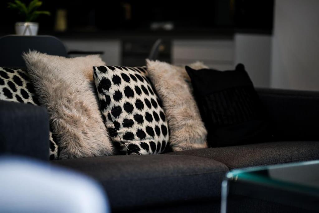 Modern 2 Bedroom Apartment - City Centre - Parking Manchester Exterior foto